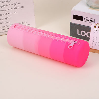 ভালো দাম অফিস সরবরাহের জন্য স্টাইলিশ সিলিকন পেন্সিল পকেট পোর্টেবল এবং ওয়াটারপ্রুফ পেন ব্যাগ অনলাইন