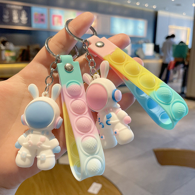 কার্টুন স্পেস মহাকাশচারী Keychain সুন্দর Keychains গাড়ির চাবি জন্য ব্যাগ ব্যাকপ্যাক বাচ্চাদের উপহার